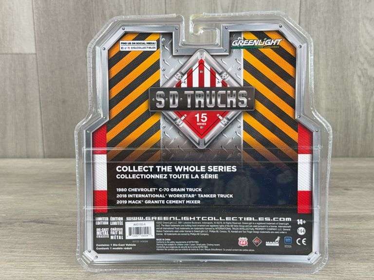 2-1980 Chevrolet C-70 Grain Trucks, 1/64, Greenlight, Limited Edition, 13 & 15  Series