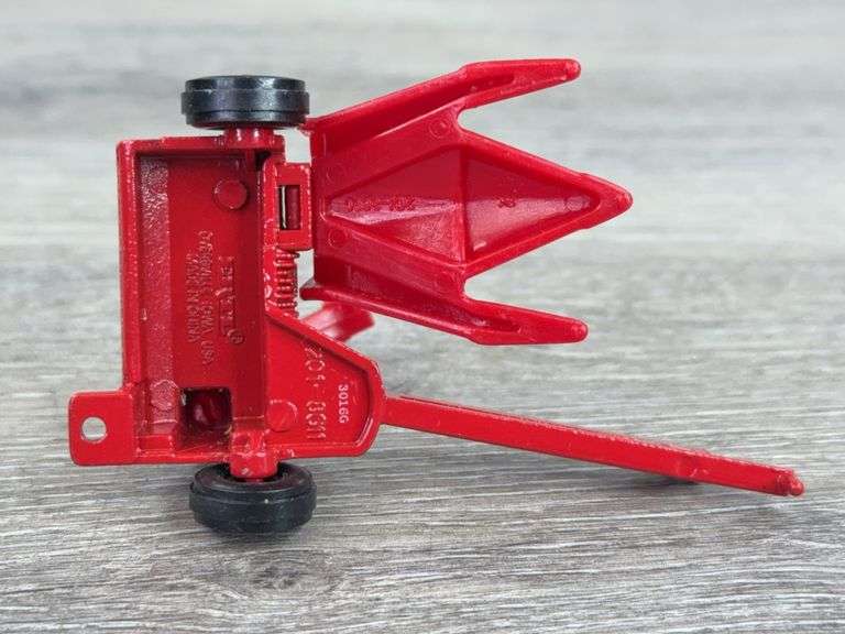 5 Forage Harvesters-1 New Holland 900, 1 International, 1 Hesston, 1 Case International, 1 Oliver, 1/64, Ertl