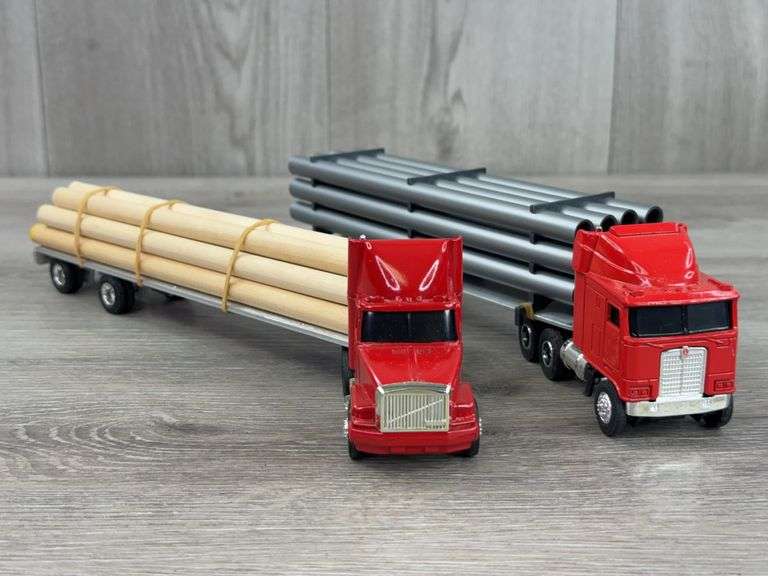 White GMC & Kenworth Trucks W/Log Haulers, 1/64, Custom