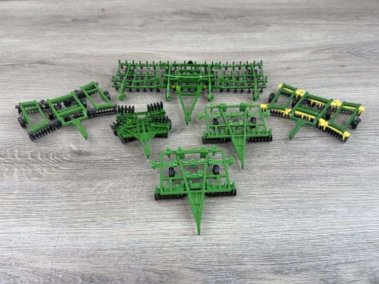 John Deere Farm Implements, 1/64, Ertl & Custom
