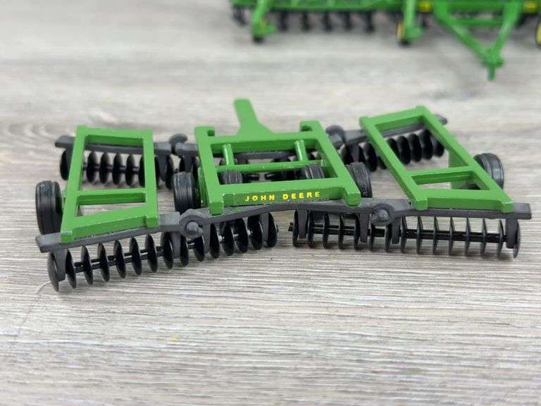 John Deere Farm Implements, 1/64, Ertl & Custom