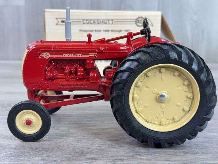 Cockshutt 40 WF, 1/16, 1986 NFTM Commemorative