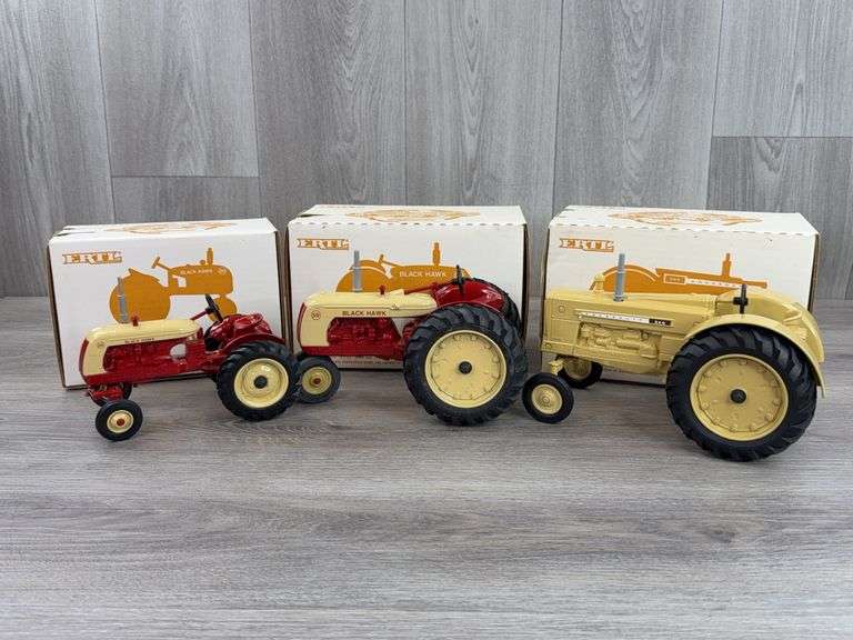 Cockshutt Black Hawk 20 WF & 50 NF, 560 Diesel WF, 1/16