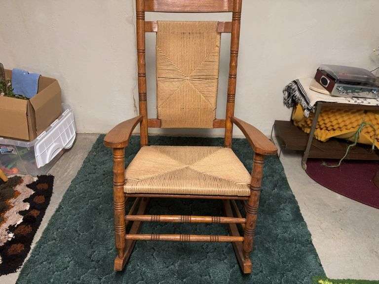 Cracker Barrel Rocker