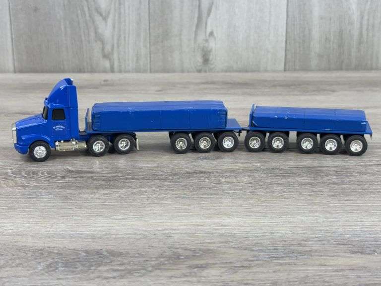WhiteGMC Plainfield Trucking Truck-Ertl W/Custom Trailer W/Pup, 1/64