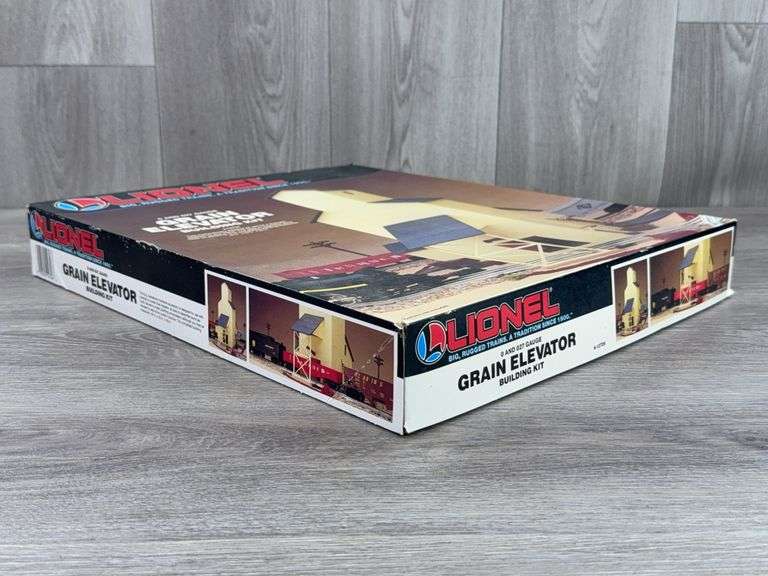 Lionel Grain Elevator Building Kit, 0 And 027 Gauge, Unsure if Complete