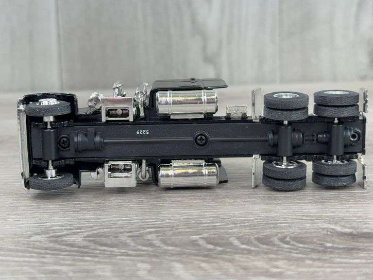 Peterbilt Truck W/Bottom Dump Trailer, 1/64, Trailer Ertl