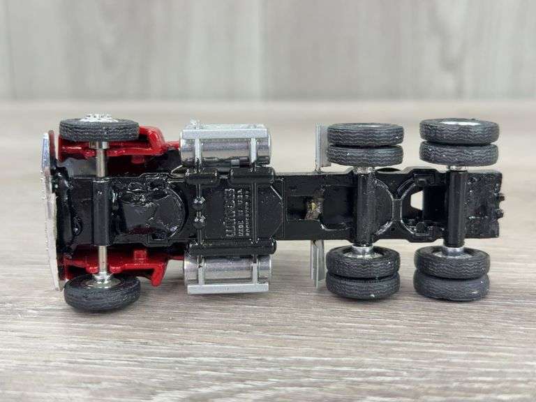 Winross Truck W/Ertl Bottom Dump Trailer, 1/64