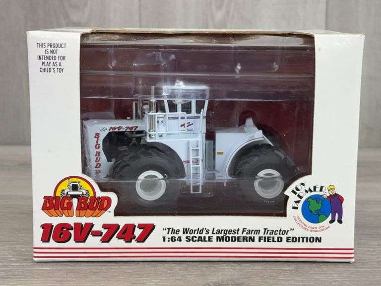 Big Bud 16V-747 4WD Duals, 1/64, Modern Field Edition, Toy Farmer