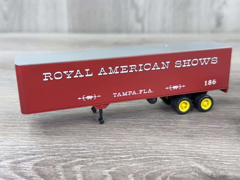 2 Royal American Shows Trailers, Tanker Truck, HO1:87, Promotex