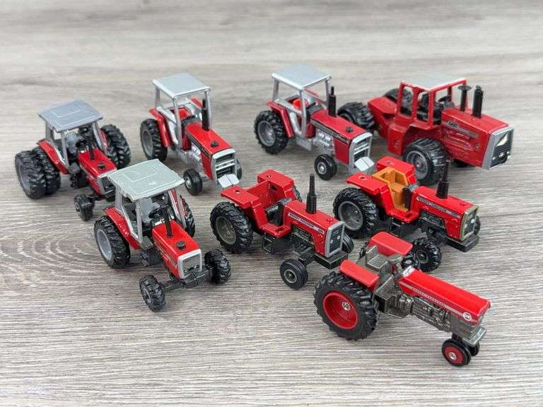 Massey Ferguson Tractors, 1/64, Ertl