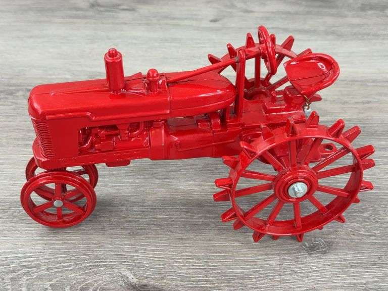 IH Farmall M, 1/16, Scale Models, 1998, First Edition