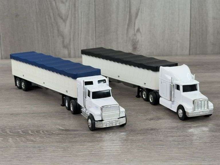 Peterbilt 377A/E & Ford LTL-9000 W/Bottom Dump Trailers, 1/64, Ertl