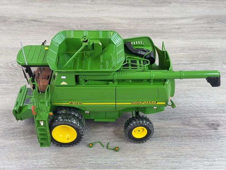 John Deere 9850 STS Combine, 1/32, Series II Precision 1