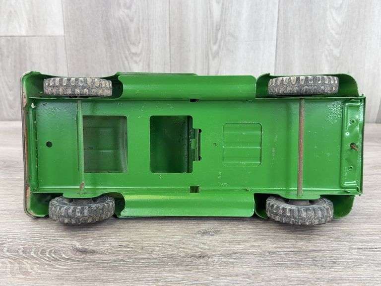 John Deere Pickup W/Trailer, 21” Long, Custom