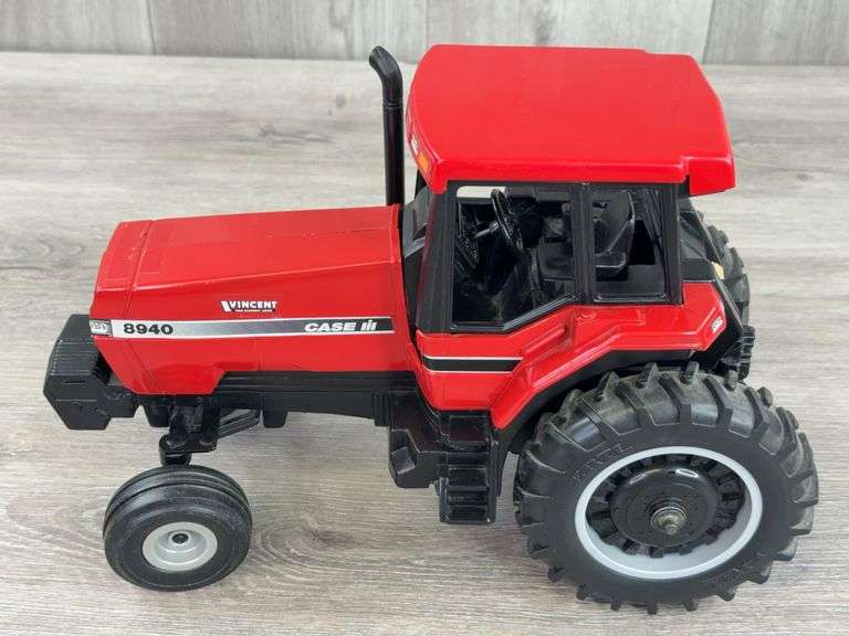 Case IH 8940 WF, 1/16, Vincent Farm Equipment Limited, Ertl