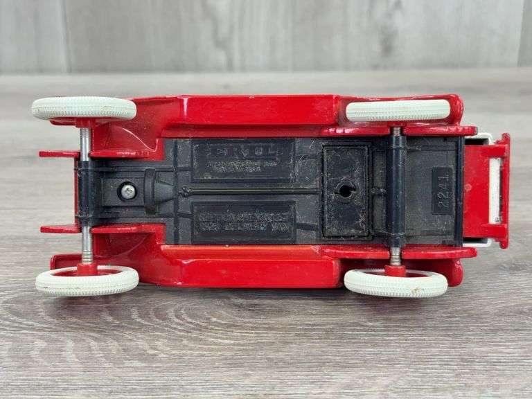 1932 Ford, 1918 Ford Runabout & 1923 Chevrolet Delivery Banks, The Dyersville Area Historical Society, Ertl, Missing Keys