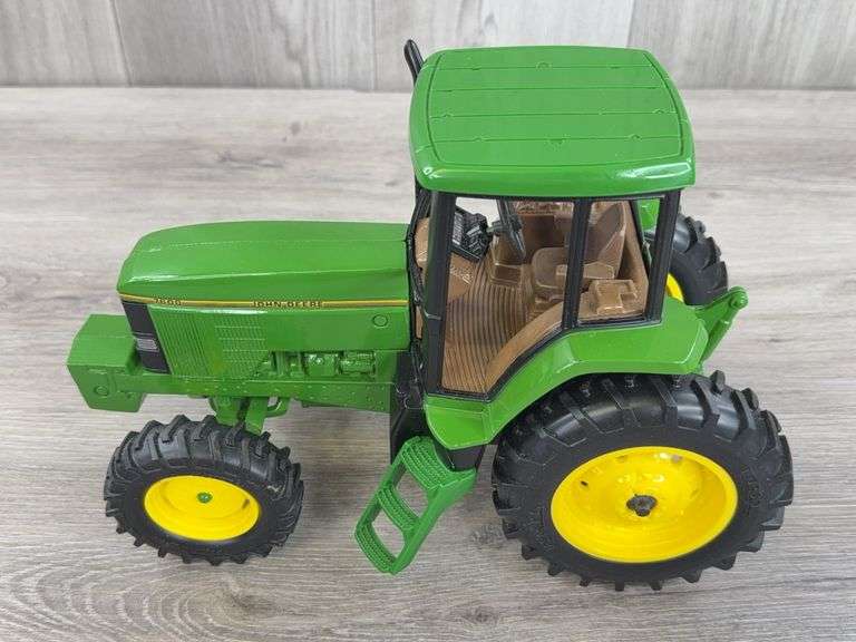 John Deere 7600 MFWD, 1/16, Ertl