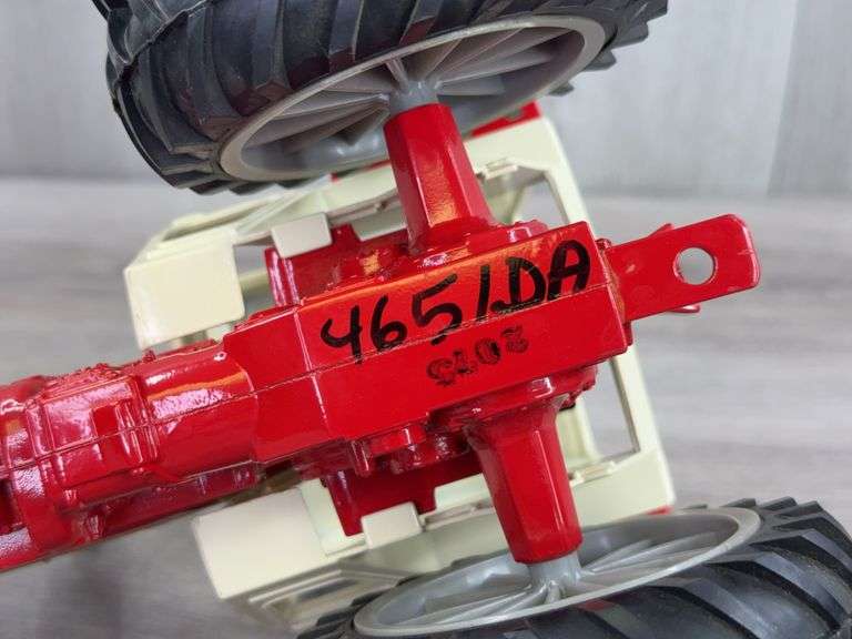 International Farmall 1456 WF Duals Turbo, 1/16, Custom