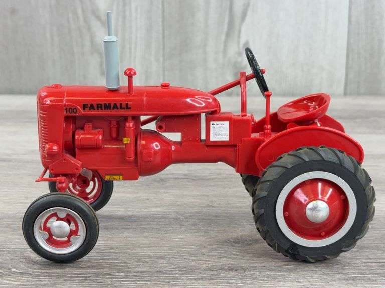 IH Farmall 100 Hi-Crop, 1/16, 1989 Old Timers Days