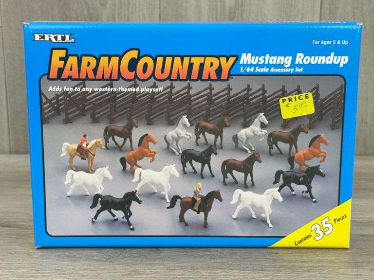 Farm Country Mustang Roundup 35 Pieces, 1/64, Ertl, Unsure If Complete