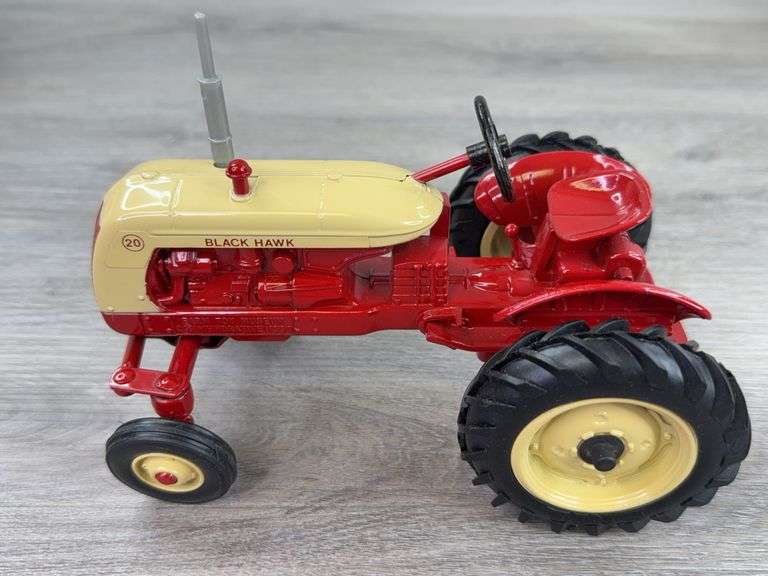 Cockshutt Black Hawk 20 WF & 50 NF, 560 Diesel WF, 1/16