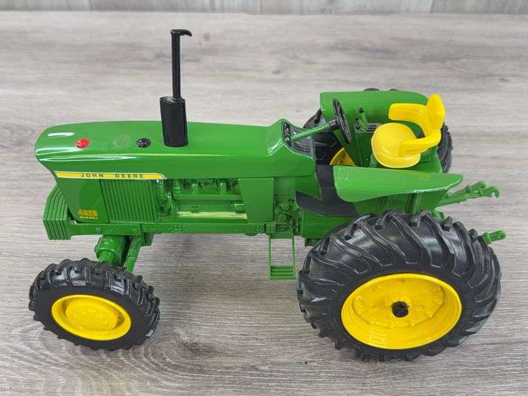John Deere 4020 Diesel MFWD, 1/16, Custom, 3 PT.