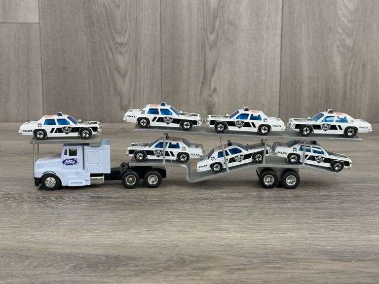 Ford Truck W/Car Hauler & 7 Police Cars, 1/64,  Custom, A-1 Toys