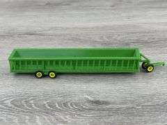 2-32' Portable Bunk Feeder Wagons, Standi Toys, 1 Green, 1 Red-Missing 1 Tire