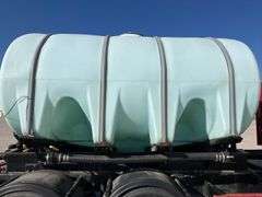 1994 International 9400 Semi with 3500-Gal Tank Skid