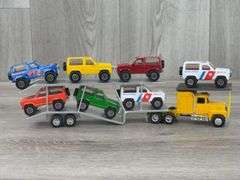 Ford LTL-9000 Truck W/Car Hauler & 7 Ford Broncos, 1/64, Custom, A-1 Toys