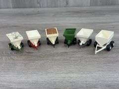 6 Fertilizer Spreaders, 1/64, Mostly Ertl & Mini Toys, 1 Custom