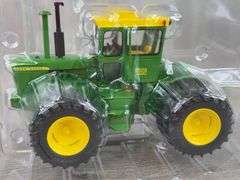 John Deere 7020 Diesel 4WD Duals, 1/32, 2003 NFTS, Toy Farmer