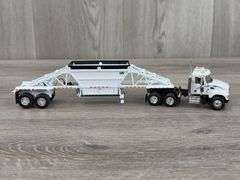 Truck W/Bottom Dump Hopper, 1/64, Truck First Gear