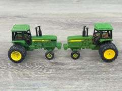 9 John Deere Tractors, 1/64, Ertl & Custom
