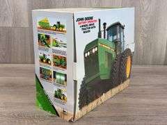 John Deere 8960 4WD Duals W/Wagon, 1/32, Battery Operated