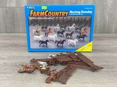 Farm Country Mustang Roundup, 35 Pieces, Ertl, Unsure If Complete