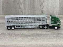 International Hoyson Trucking Truck W/Livestock Trailer, 1/64, Custom
