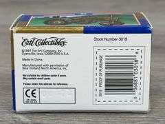 Gold Ford 901 Powermaster NF-Ertl Collectibles & John Deere 60 WF-Ertl, 1/64