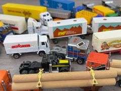 Matchbox, Shinsei, Yatming, Hot Wheels Tractor Trailers & Vans, 1/64