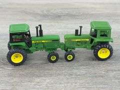 14 John Deere Tractors, 1/64, Ertl