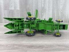 John Deere 45 Combine, 1/16, Prestige Collection, Ertl