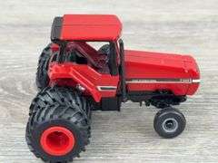 Case International Tractors, 1/64, Ertl & Custom