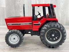 International 5488 MFD, 1/16, 1984 First Edition, Ertl