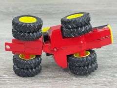 Steiger Panther CP1400 Duals 4WD & Versatile 936 Duals 4WD, 1/64, Scale Models