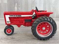 IH McCormick Farmall 706 NF, 1/16, Custom