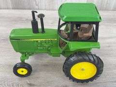 John Deere 4440 WF, 1/16, Ertl