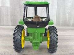 John Deere 4440 WF, 1/16, Ertl