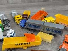 Matchbox, Shinsei, Yatming, Hot Wheels Tractor Trailers & Vans, 1/64
