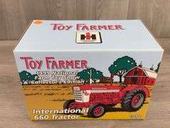 International 660 WF Diesel, 1/16, 1999 NFTS, Toy Farmer